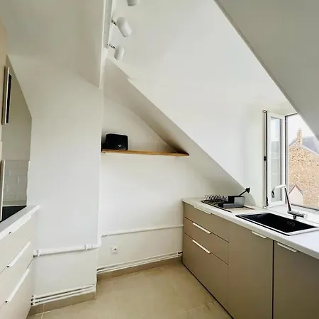 Apartment Lovely Flat 20min From Champs Elysee, 10min From Stade De France *